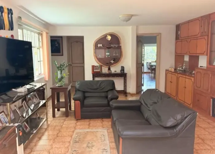 Habitación en casa particular En Residencia Compartida *